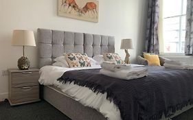 Market Place Serviced Apartments, Leek